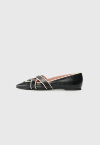 Pretty Ballerinas Klasické baleríny  - black