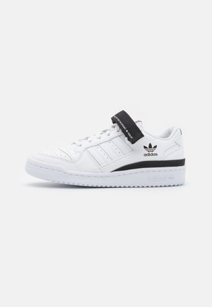 FORUM LOW J PARLEY - Sneakers basse - white