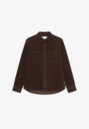 Καφέ πουκαμίσα από χοντρό ύφασμα με κολάρο που κουμπώνει, δύο τσέπες στο στήθος, μακριά μανίκια και ελαφρώς καμπυλωτό στρίφωμα. Υφασμα με υφή και κατακόρυφες ρίγες.