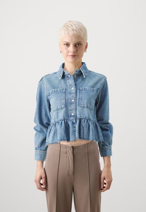 ONLELLI FRILL - Πουκαμίσα με κουμπιά - medium blue denim
