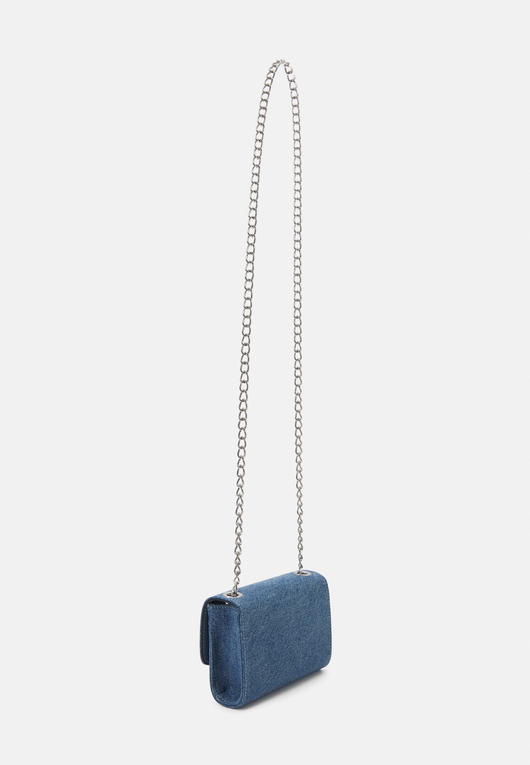 【VALENTINO BAGS】 Divina ロゴ ショルダーバッグ ポシェット Buy Valentino Bags Silver Divina Cross-Body Chain Tassel Bag