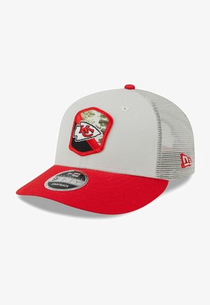New Era 9FIFTY LOW PROFILE SNAP NFL SALUTE TO SERVICE - Cap - kansas city chiefs