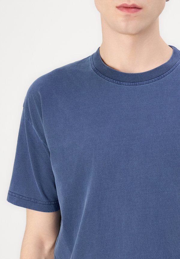 PIGMENT - Basic T-shirt - salute2