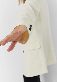 Stradivarius Bleiseri - off-white