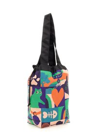 Borsa a spalla con manici neri caratterizzata da vivaci motivi patchwork a tema felino, tra cui gatti, un cuore, impronte di zampe, una lisca di pesce e elementi naturali.