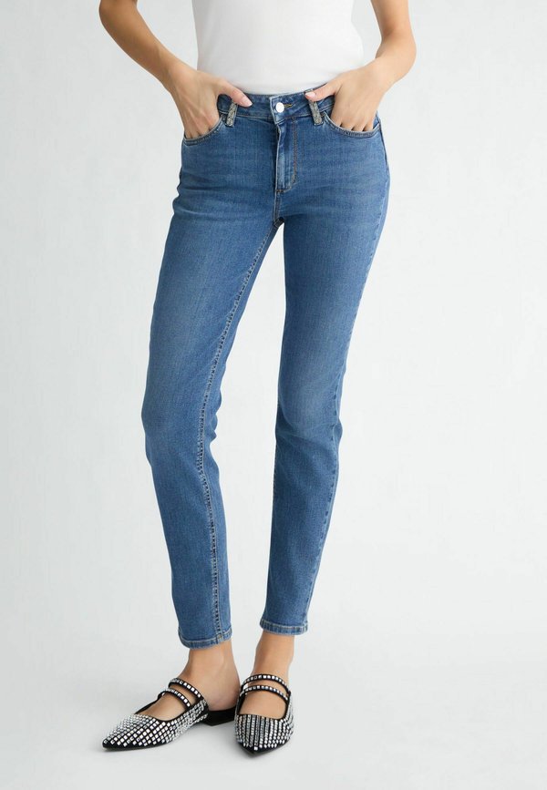 WITH RHINESTONES - Jeans Slim Fit