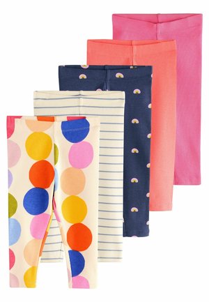 Fünf Leggings-Paare: farbenfrohe Polka Dots, gestreifte Muster, einfarbige Farben in Pink, Koralle und Marineblau; Baumwollmischung, dehnbare Stoffe, unterschiedliche Längen.