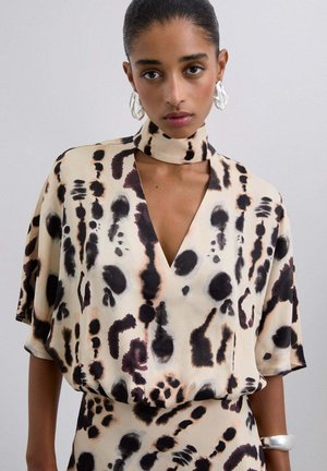 ANICASI  - Blusa - burgundy