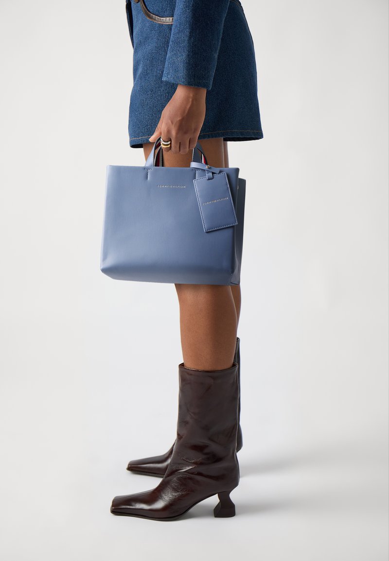 Tommy Hilfiger ESTABLISHED - Handbag - brisk blue