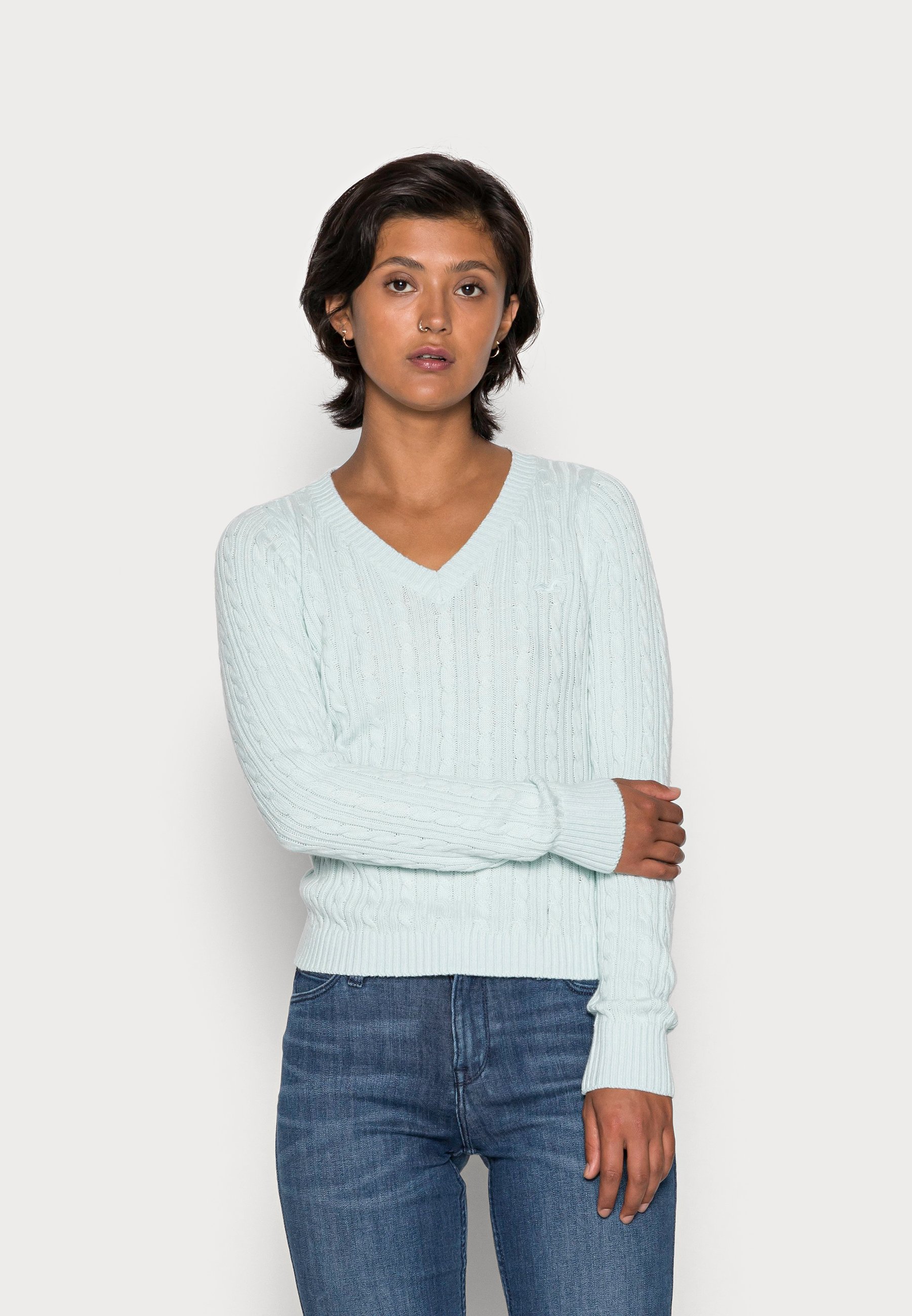 hollister blue sweater