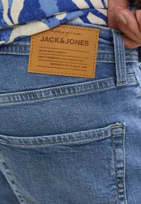 Jack & Jones Chris - Short en jean - blue denim