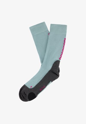 Hellblaue Socken mit dunkelgrauen Fersen- und Zehenbereichen, gerippten Bündchen und pinkfarbenem Text an den Seiten und an der Sohle, der die Größe 39/42 angibt.