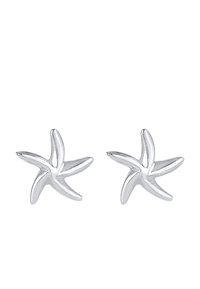 Silberne Ohrstecker in Form eines Seesterns mit fünf spitzen Armen, polierter Oberfläche und glatter Textur. Leicht und minimalistisches Design.