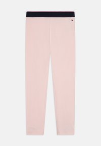 Επιλέχθηκε, precious pink