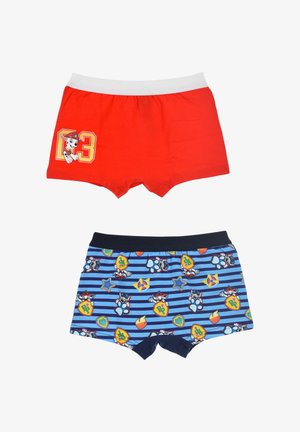 Rote Baumwollboxershorts mit weißem Bund und Charakterdruck. Blaue gestreifte Shorts mit gemusterten Charaktergrafiken und dunklem Bund.