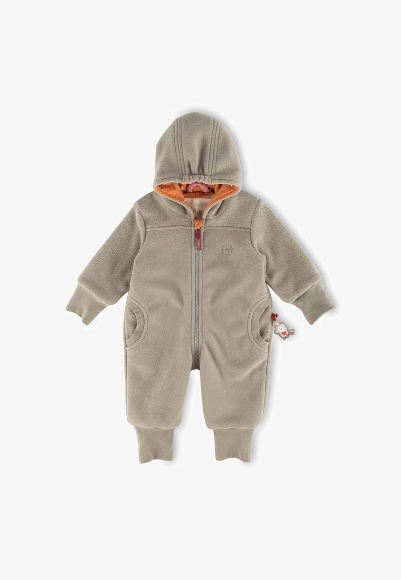 Grenouillère en polaire grise pour bébé avec capuche, fermeture éclair à l'avant et doublure orange. Comprend deux poches latérales et une étiquette décorative en forme de lapin.