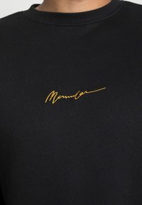 Mennace Sudadera - black