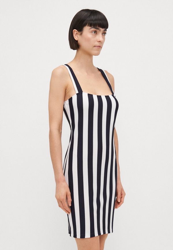 BEACH ROBE - Beach accessory3