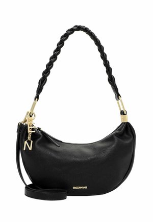 Bolso de mano de cuero negro en forma de media luna con asa trenzada, herrajes dorados y logo dorado de "Emily & Noah" en el frente.