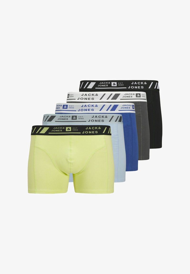Vijf paar Jack & Jones boxershorts in verschillende kleuren: geel, lichtblauw, donkerblauw, grijs en zwart. Elk met een elastische tailleband met merkopdruk.