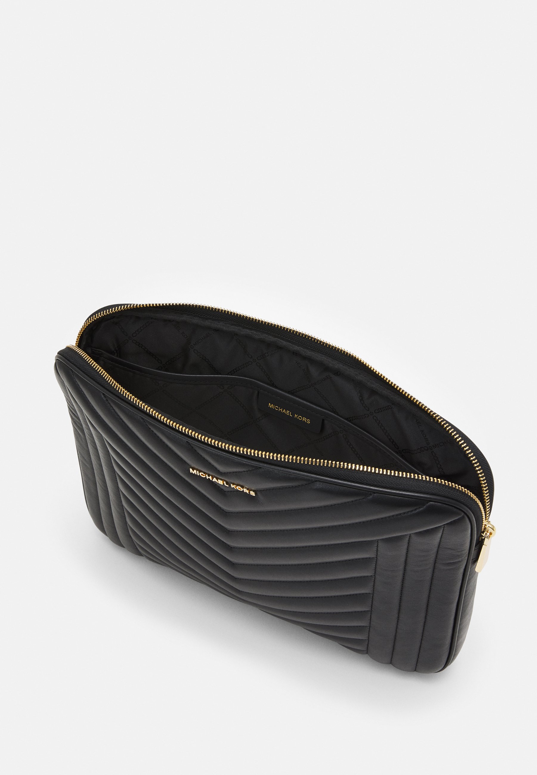 michael kors notebook bag