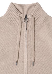 Beige Strickjacke mit Reißverschluss, geripptem Kragen, strukturiertem Stoff und schwarzem Reißverschluss-Zipper. Die Kordeln haben markenspezifische Akzente.