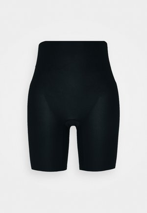 Hogesnijdende, zwarte vormende shorts van gladde stof met een zij lengte snit en naadloos ontwerp. Heeft een brede, elastische tailleband.