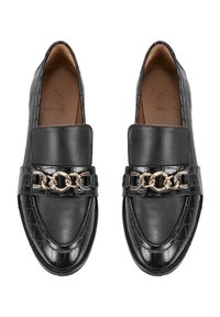 Black leather loafers with a croc-embossed design, gold chain accent across the front, and smooth texture on the upper section.