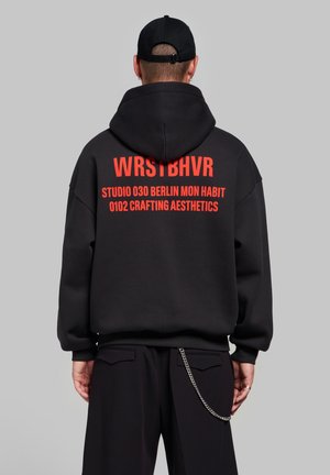 WRSTBHVR, WRSTBHVR HOODIE STUDIO V14 HOODIE UNISEX - Φούτερ με κουκούλα - moonless night