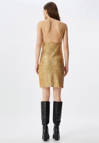 Koton Juhlamekko - gold coloured