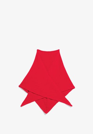 Roter Stoffwickel mit einem dreieckigen Design; hat eine glatte Textur und spitze Enden, die eine asymmetrische Form ergeben.