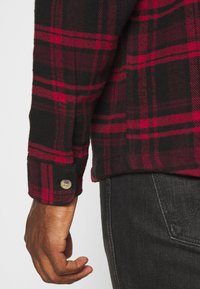 Redefined Rebel Chemise - red