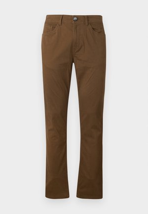 Bruine rechte broek met sluiting aan de voorkant met een knoop en rits, voor- en achterzakken, en riemlussen.