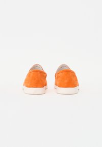 Melvin & Hamilton ADLEY - Zapatos sin cordones - orange