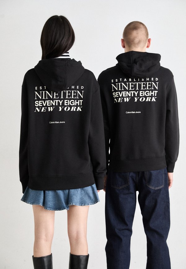 TYPEFACE GRAPHIC HOODIE UNISEX - Hoodie3