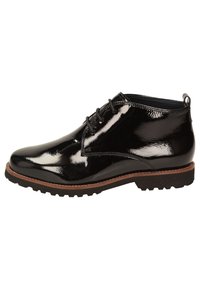 Scarpe alla caviglia in pelle verniciata nera con finitura liscia, design con lacci e suola in gomma resistente dotata di modelli di trazione.