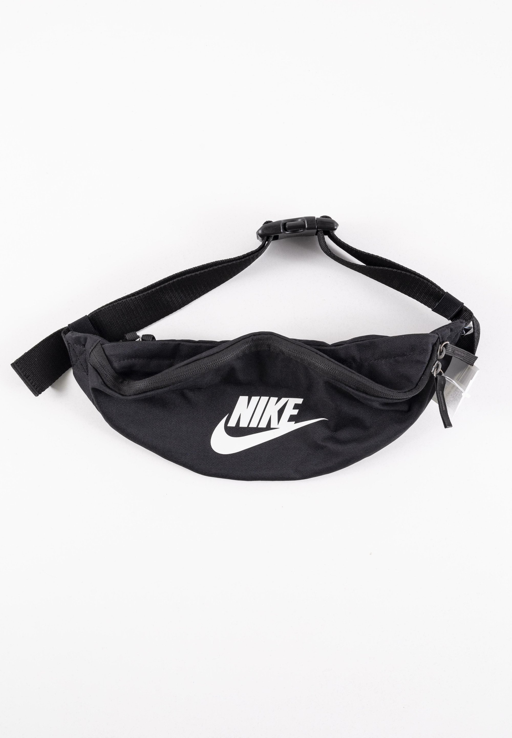 Nike Sportswear Bum bag black (Pre-owned)