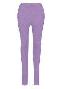 Lilac legíny vyrobené z měkkého, elastického materiálu. Mají jednoduchý design s vysokým pasem a těsným střihem po celé délce nohavic.