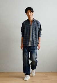 Scotch & Soda LIGHTWEIGHT CHECKED SHIRT - Shirt - sky captain
