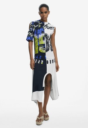 ASYMMETRIC - Jersey dress - black