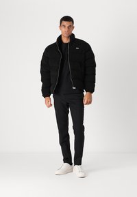 Lacoste Ziemas jaka - black
