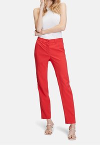 Betty Barclay Chinos - red