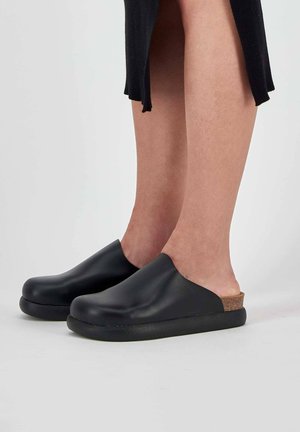 Scholl IVY 2.0 - Ciabattine con tacco - black