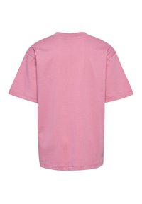 Kurzärmliges T-Shirt aus hellpinkem Baumwollstoff, mit einem Rundhalsausschnitt und einem schlichten Design ohne Verzierungen oder Muster.