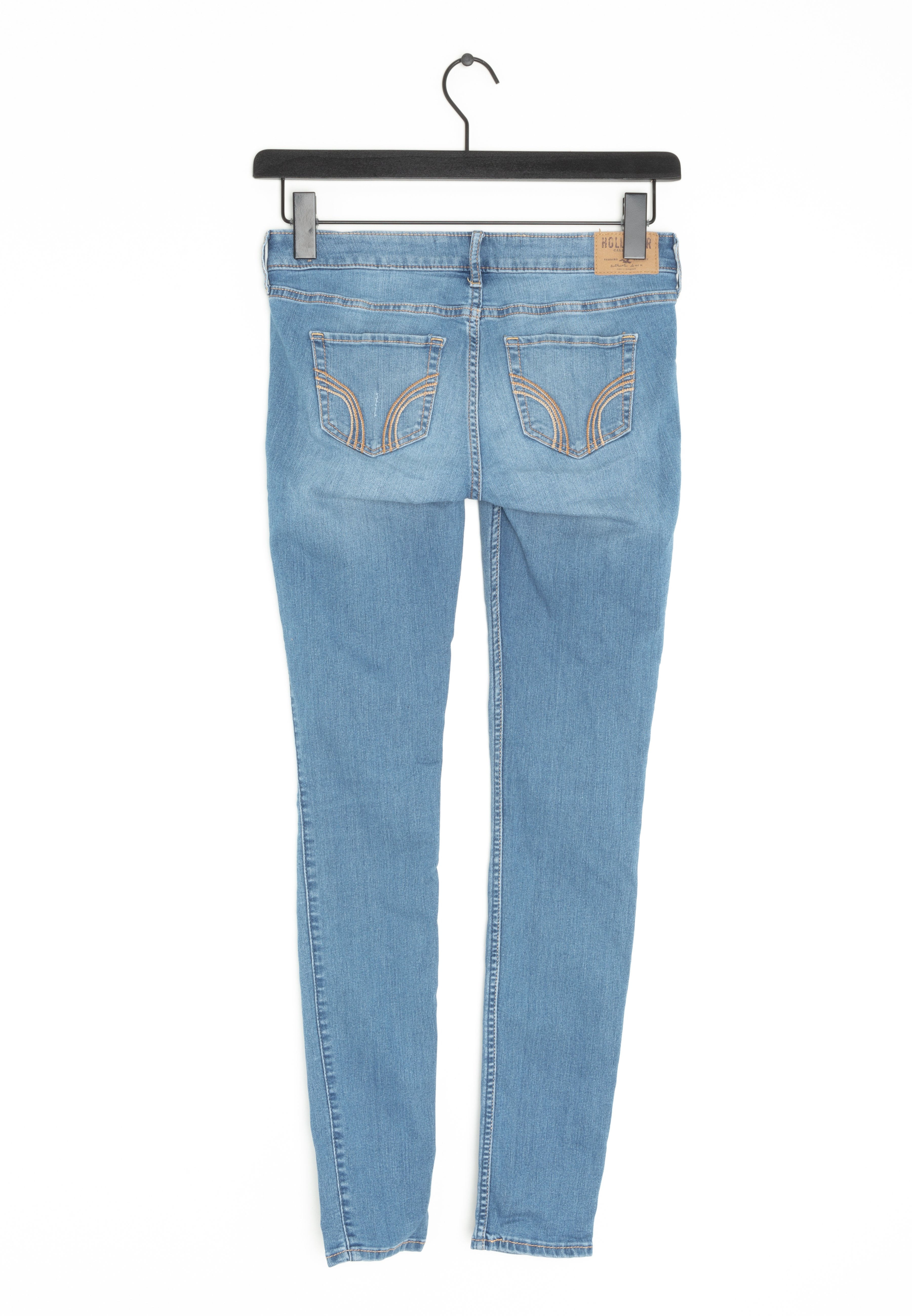do hollister jeans run small