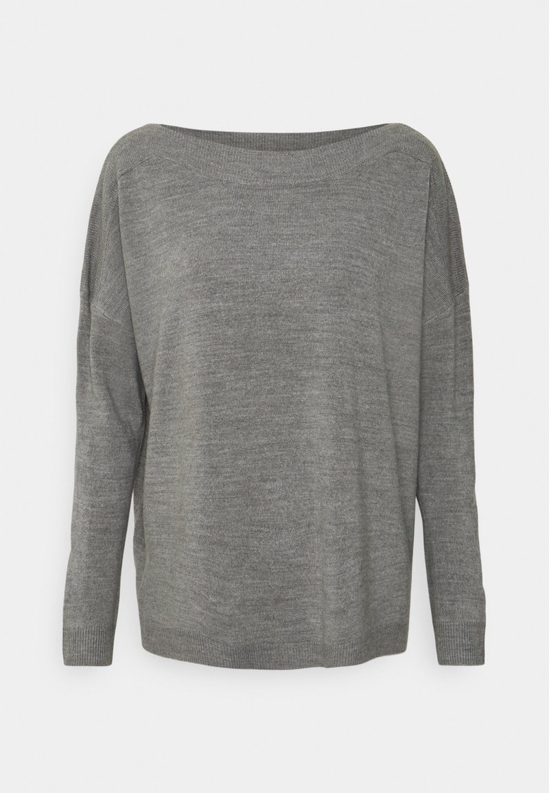 Pull en maille gris à manches longues avec un large col rond et des poignets et ourlets côtelés, présenté sur un fond blanc.