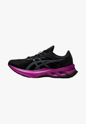 NOVABLAST - Stabilty running shoes - schwarz