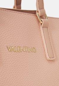 Valentino Bags SUPERMAN - Kabelka - cipria