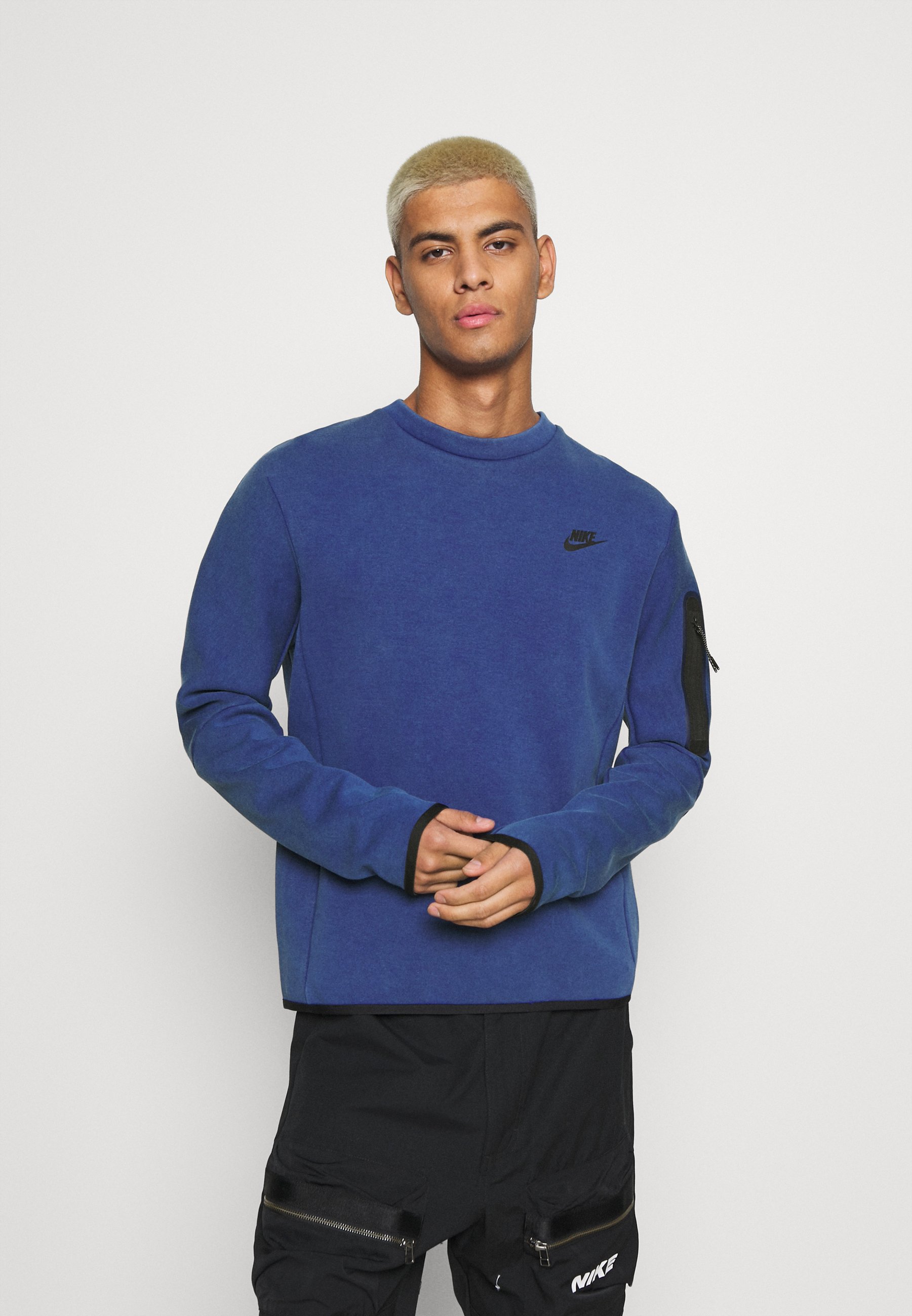 nike deep royal blue