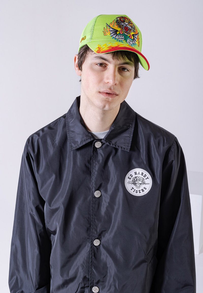 Herren Mützen | Ed Hardy TIGER DICE TWILL FRONT TRUCKER Cap green/grün - EE36297 Herren Mützen | Ed Hardy TIGER DICE TWILL FRONT TRUCKER Cap green/grün - EE36297